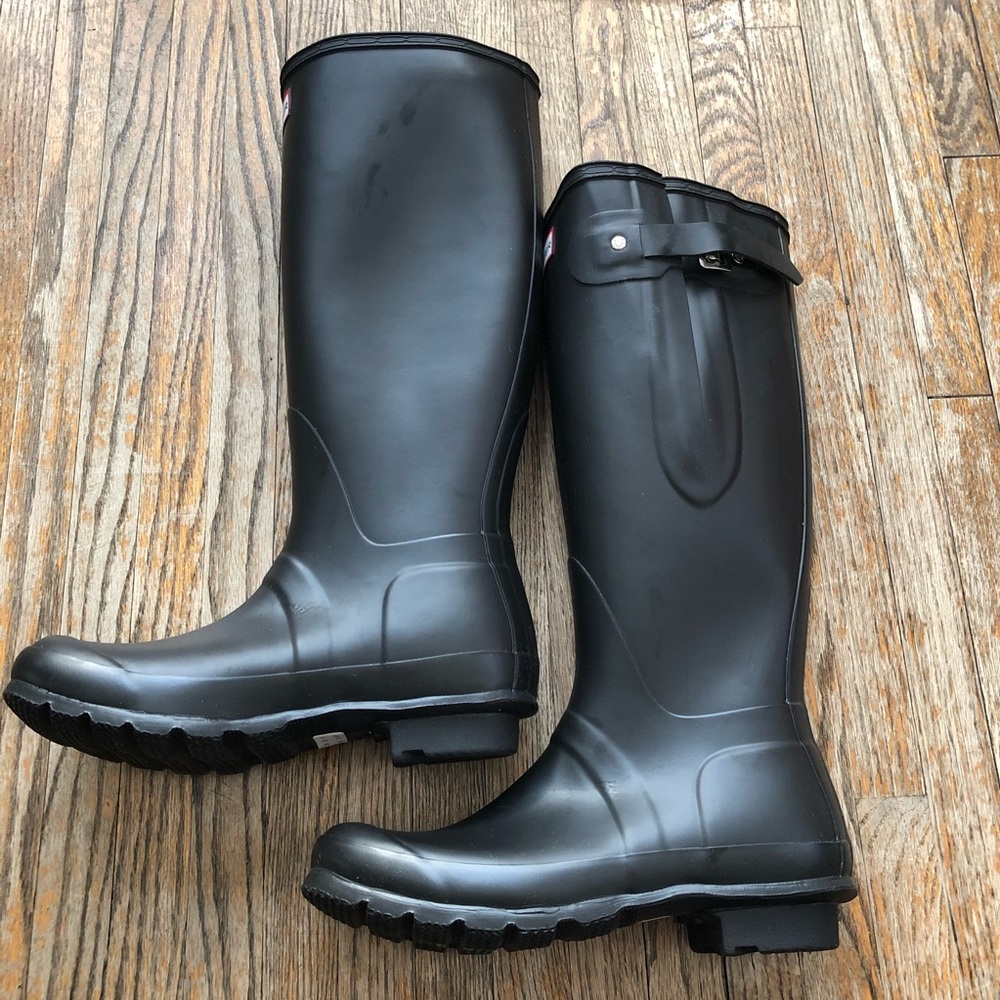 NWT Black Hunter Rain Boots